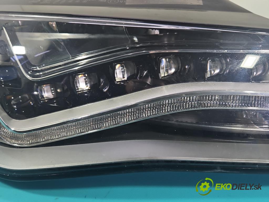 Audi A8 D4 2009-2017 2.0 TFSI 211KM automatic 155 kW 1984 cm3 4- Reflektor: pravý 4H0941004 (Svetlo predné pravé)