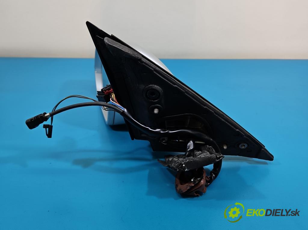 Audi A8 D4 2009-2017 2.0 TFSI 211KM automatic 155 kW 1984 cm3 4- zrkadlo ľavé  (Kľučka dverí ostatné)