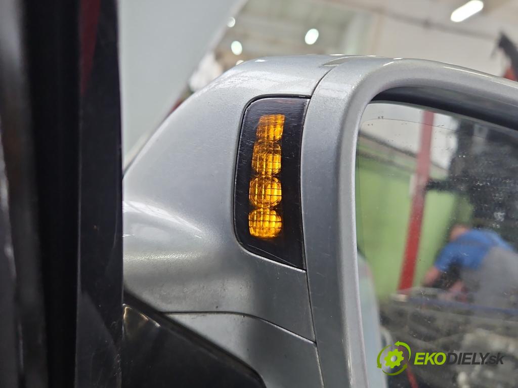 Audi A8 D4 2009-2017 2.0 TFSI 211KM automatic 155 kW 1984 cm3 4- zrkadlo pravé  (Kľučka dverí ostatné)