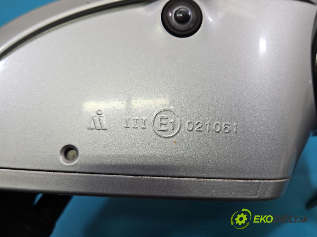 Audi A8 D4 2009-2017 2.0 TFSI 211KM automatic 155 kW 1984 cm3 4- zrkadlo pravé  (Kľučka dverí ostatné)