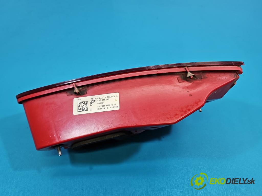 Audi A8 D4 2009-2017 2.0 TFSI 211KM automatic 155 kW 1984 cm3 4- svetlo / reflektor zadné ľavé 4H0945093 (Kľučka dverí ostatné)