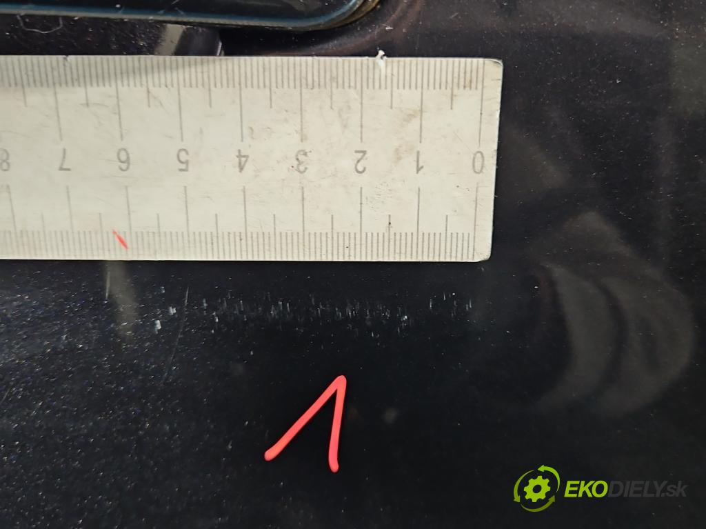 Skoda Yeti 2009-2017 2.0 tdi 110 HP manual 81 kW 1968 cm3 5- dvere predné pravé  (Kľučka dverí ostatné)