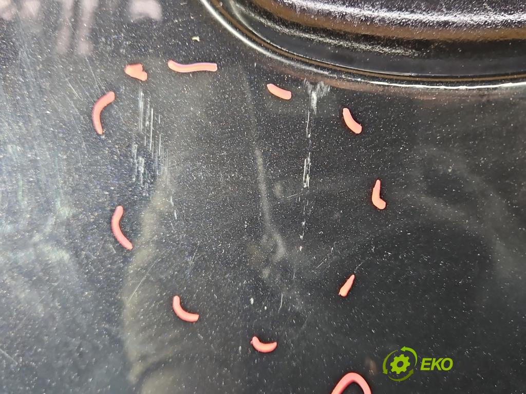 Skoda Yeti 2009-2017 2.0 tdi 110 HP manual 81 kW 1968 cm3 5- dvere predné pravé  (Kľučka dverí ostatné)