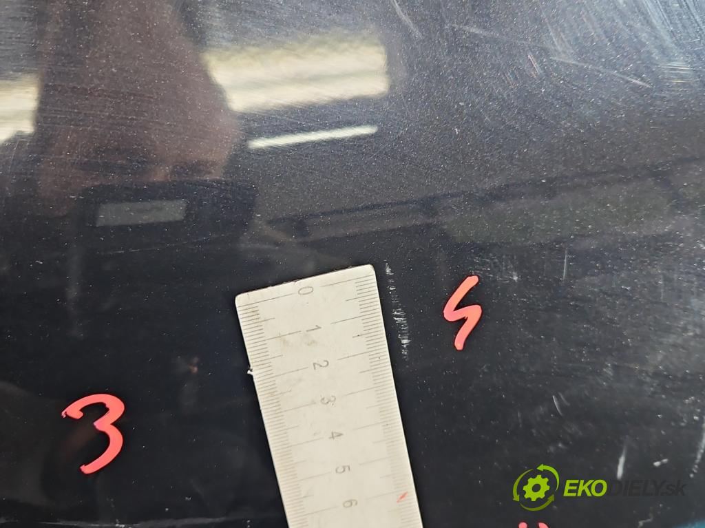 Skoda Yeti 2009-2017 2.0 tdi 110 HP manual 81 kW 1968 cm3 5- dvere zadné pravé  (Kľučka dverí ostatné)