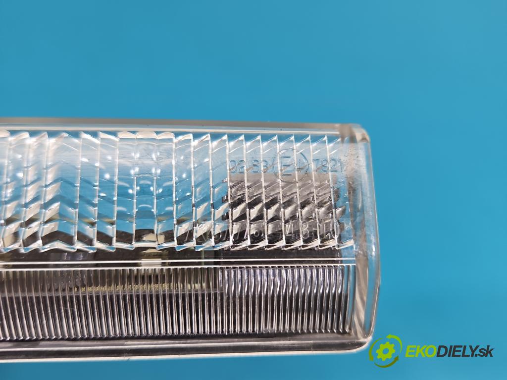 Lexus NX I 2014-2021 2.5 16V 155 HP automatic 114 kW 2494 cm3 5- světlo: stop: