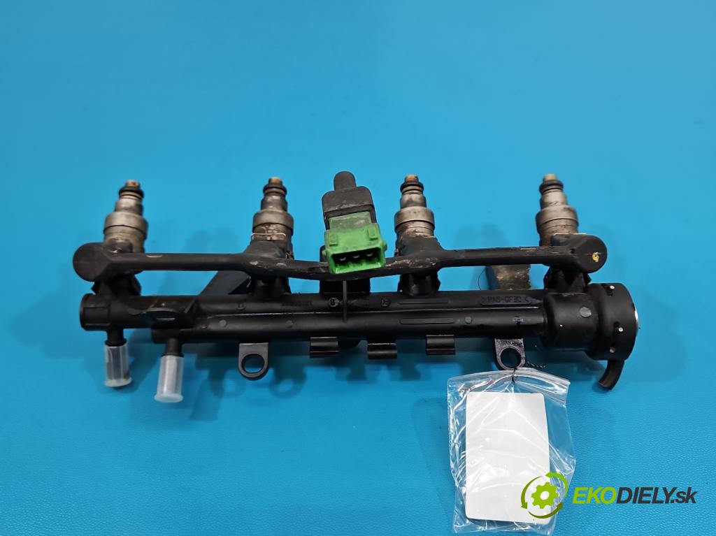 Citroen Xsara I 1997-2000 1.4 8V 75 HP manual 55 kW 1360 cm3 5- vstrek IW155 (Vstrekovač paliva)