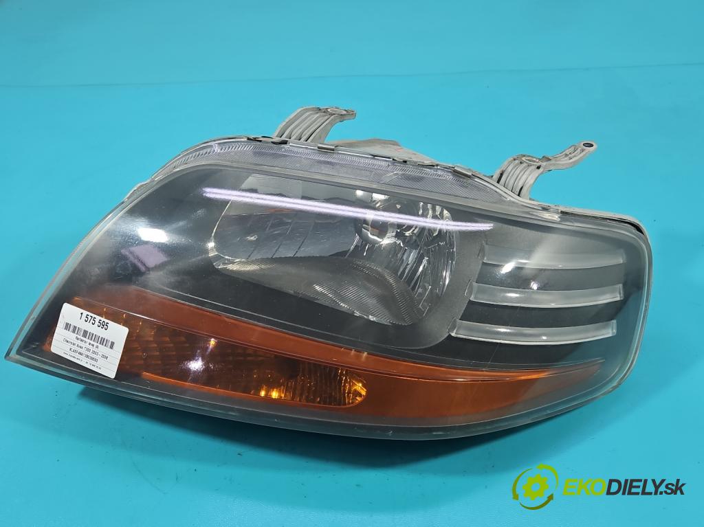 Chevrolet Aveo T200 2003-2008 1.4 8V 83 HP manual 61 kW 1399 cm3 5- Reflektor: ľavý  (Kľučka dverí ostatné)