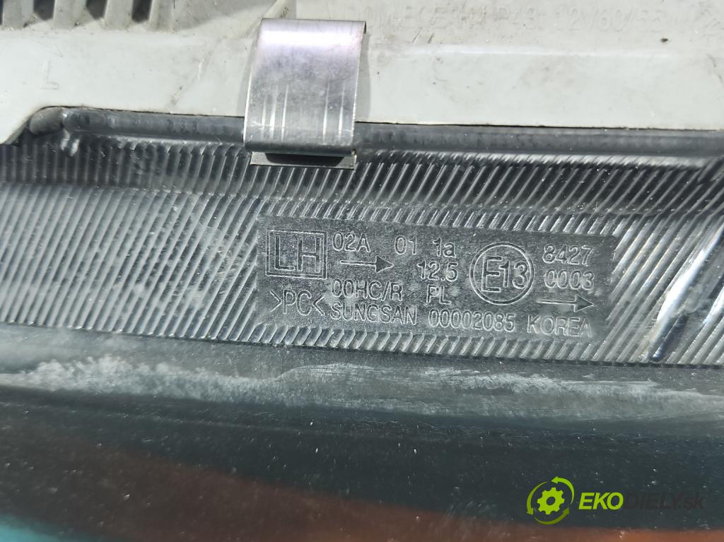 Chevrolet Aveo T200 2003-2008 1.4 8V 83 HP manual 61 kW 1399 cm3 5- Reflektor: ľavý  (Kľučka dverí ostatné)