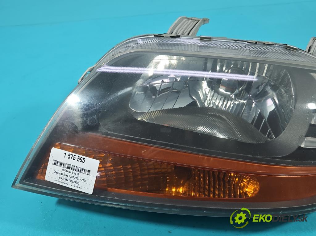 Chevrolet Aveo T200 2003-2008 1.4 8V 83 HP manual 61 kW 1399 cm3 5- Reflektor: ľavý  (Kľučka dverí ostatné)