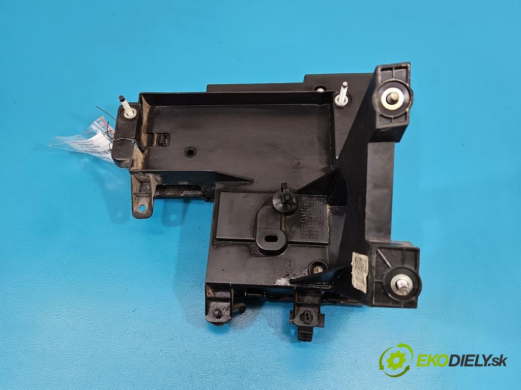 Peugeot 508 I 2010-2018 2.0 hdi 150 HP manual 110 kW 1997 cm3 5- obal 9688667580