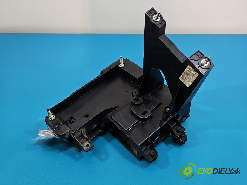 Peugeot 508 I 2010-2018 2.0 hdi 150 hp manual 110 kW 1997 cm3 5- obal 9688667580