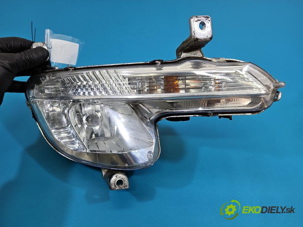 Peugeot 508 I 2010-2018 2.0 hdi 150 HP manual 110 kW 1997 cm3 5- Halogen pravý 9670476180 (Kľučka dverí ostatné)