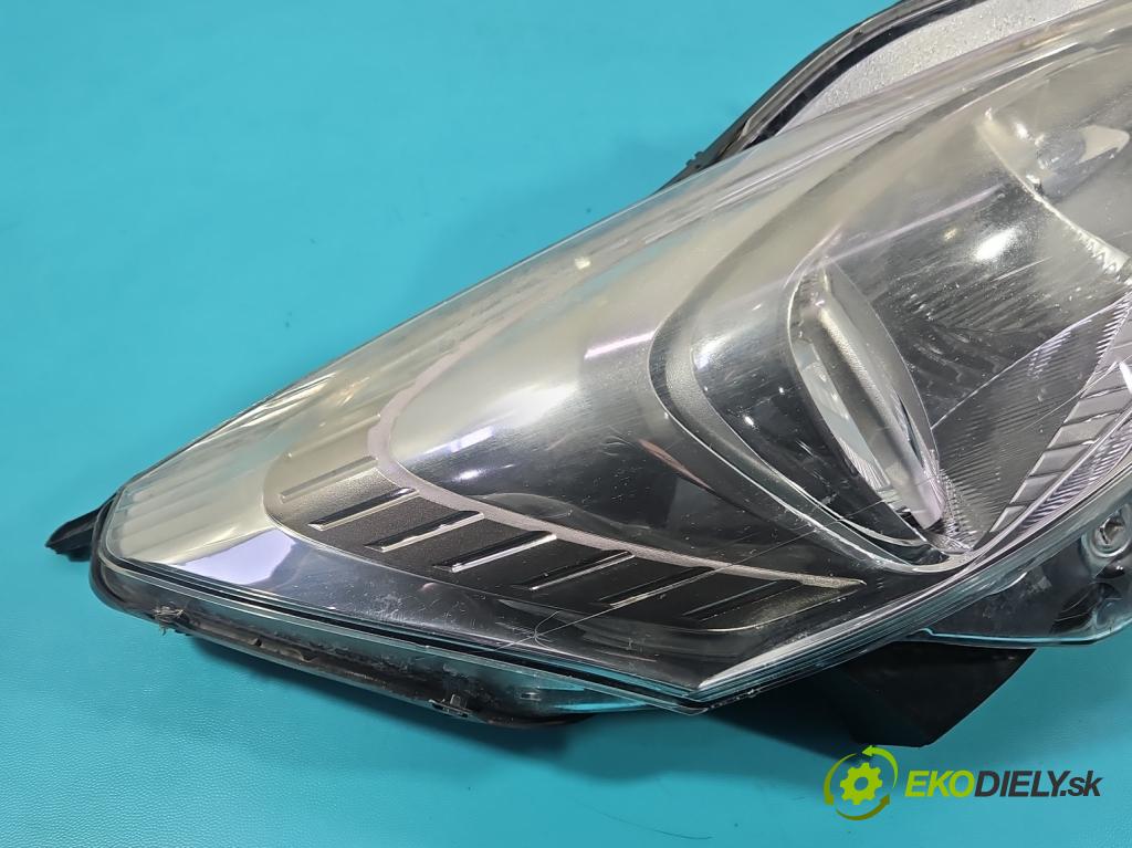 Peugeot 508 I 2010-2018 2.0 hdi 150 HP manual 110 kW 1997 cm3 5- Reflektor: pravý 9678393080 (Svetlo predné pravé)
