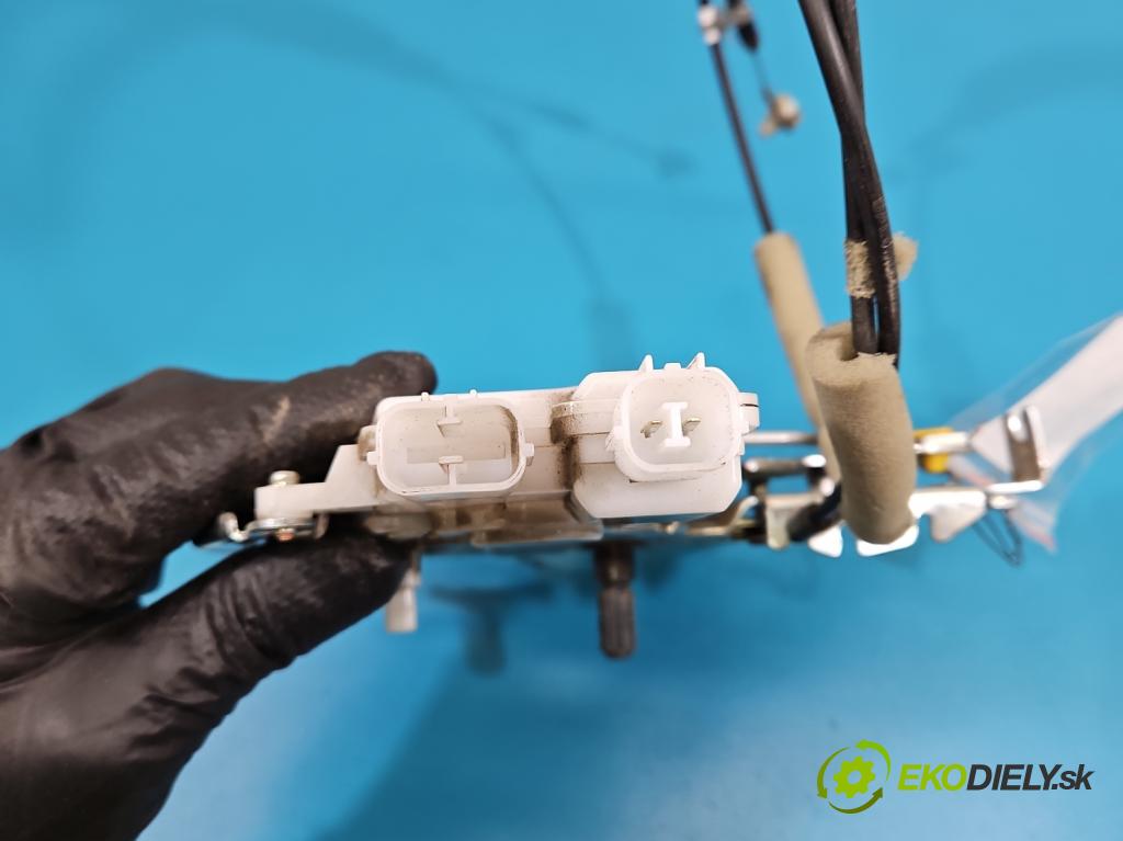 Renault Master III 2010-2024 2.3 dci 131 HP manual 96 kW 2299 cm3 5- zámok zadné pravý