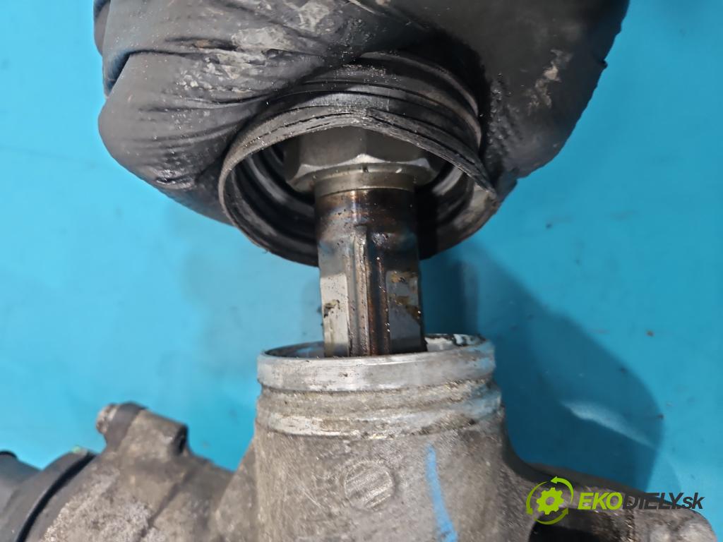 Mercedes GL II X166 2012-2015 4.7 V8 278928 340KM: automatic 250 kW 4663 cm3 5- Ozubené kolo: volant 1664604200