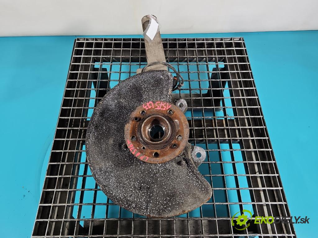 Mercedes GL II X166 2012-2015 4.7 V8 278928 340KM automatic 250 kW 4663 cm3 5- náboj levé  (Náboj kola)