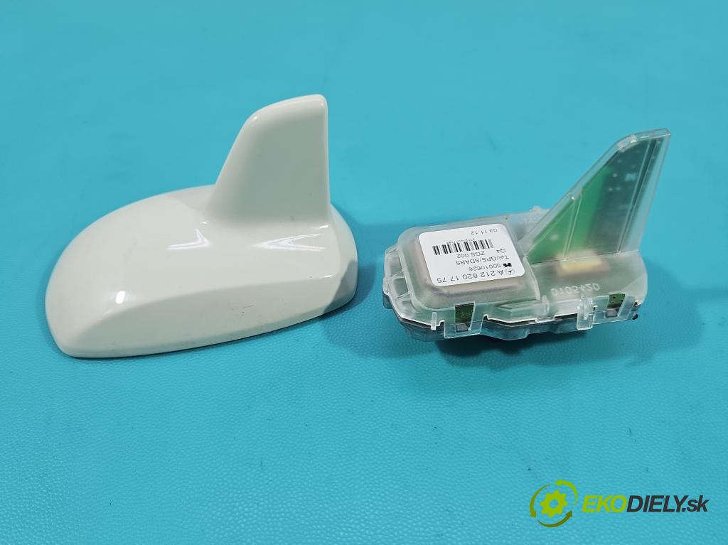 Mercedes GL II X166 2012-2015 4.7 V8 278928 340KM automatic 250 kW 4663 cm3 5- Antena A2128201775