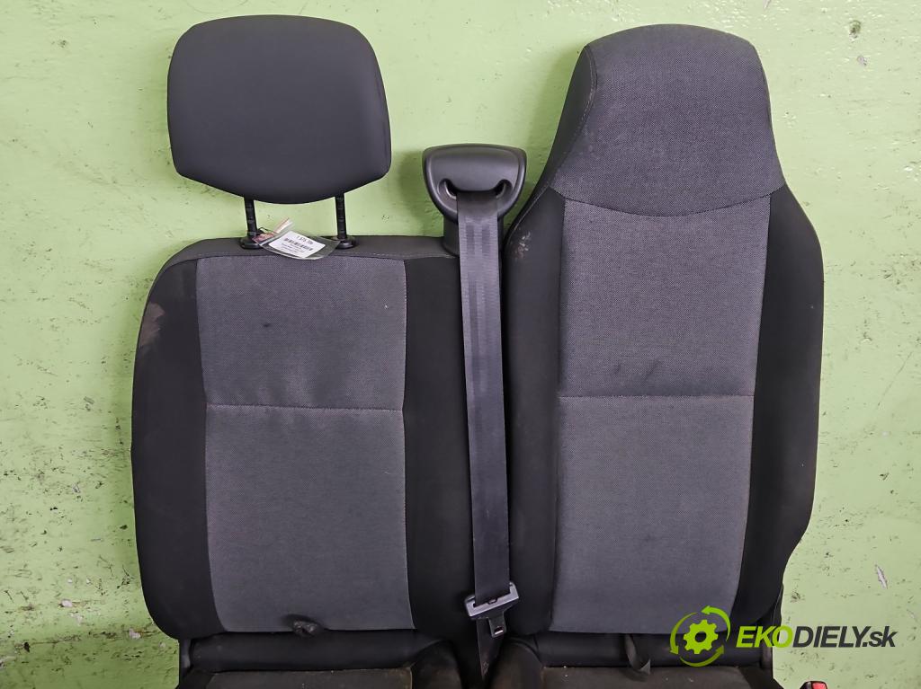 Renault Master III 2010-2024 2.3 dci 131 HP manual 96 kW 2299 cm3 5- Sedačka pravý (Sedadlo)