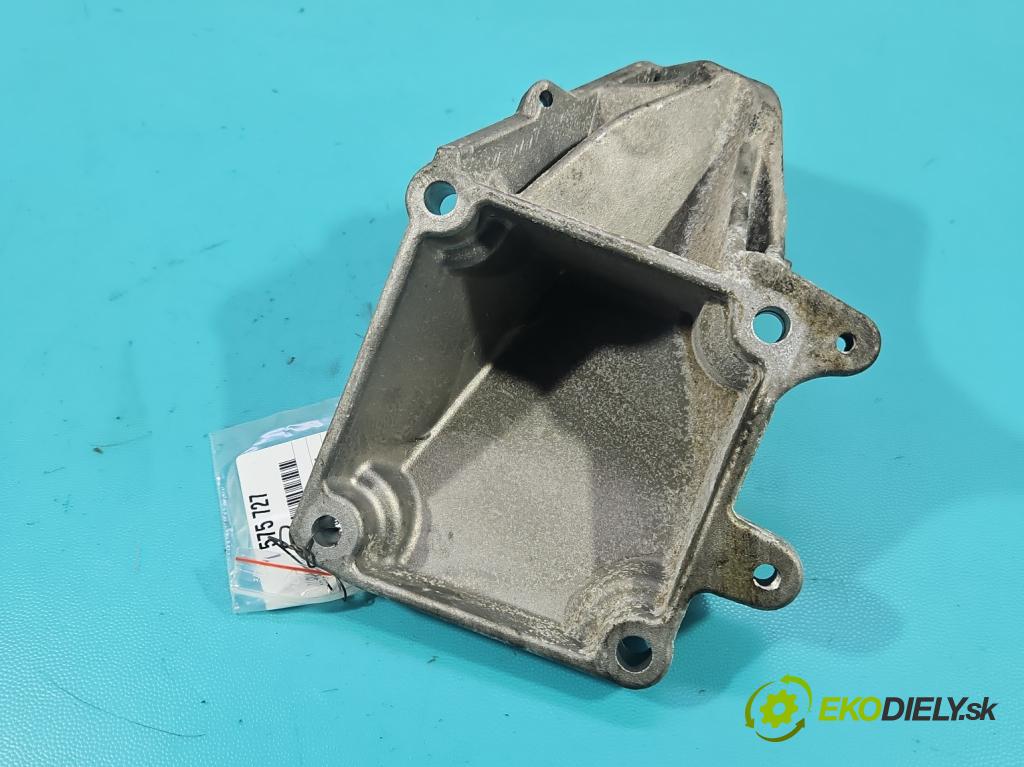 Mercedes GL II X166 2012-2015 4.7 V8 278928 340KM: automatic 250 kW 4663 cm3 5- držiak motora A2782234804