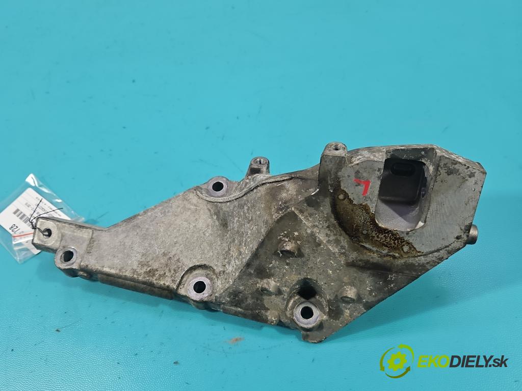 Mercedes GL II X166 2012-2015 4.7 V8 278928 340KM: automatic 250 kW 4663 cm3 5- držiak motora A2782236704