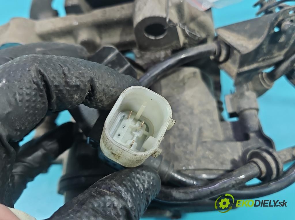 Mercedes GL II X166 2012-2015 4.7 V8 278928 340KM: automatic 250 kW 4663 cm3 5- brzdič zadné ľavý 32352564 (Kľučka dverí ostatné)