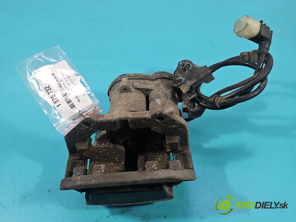 Mercedes GL II X166 2012-2015 4.7 V8 278928 340KM: automatic 250 kW 4663 cm3 5- brzdič zadné pravý 32352564 (Kľučka dverí ostatné)