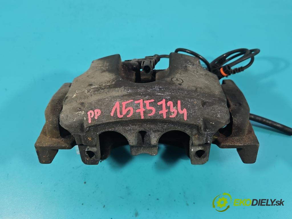 Mercedes GL II X166 2012-2015 4.7 V8 278928 340KM: automatic 250 kW 4663 cm3 5- brzdič predné pravý  (Kľučka dverí ostatné)