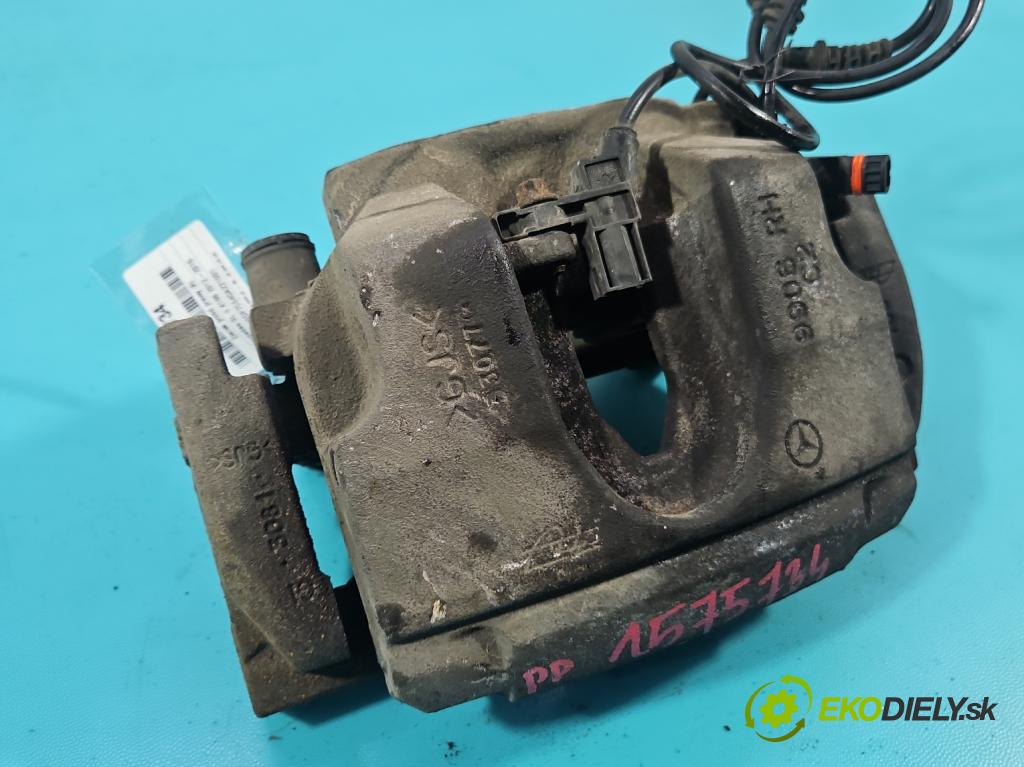 Mercedes GL II X166 2012-2015 4.7 V8 278928 340KM: automatic 250 kW 4663 cm3 5- brzdič predné pravý  (Kľučka dverí ostatné)