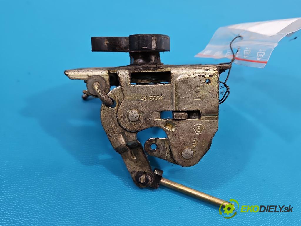 Polonez Truck 1.6 8V 87 HP manual 64 kW 1598 cm3 5- zámok predné ľavý