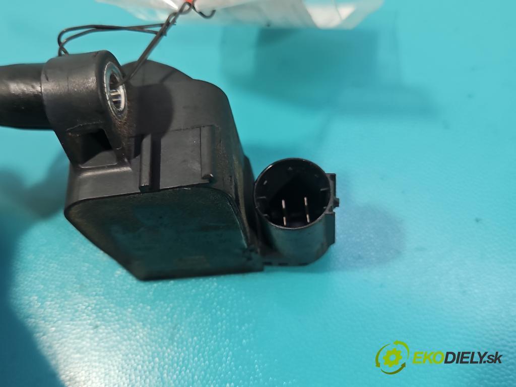 Mercedes GL II X166 2012-2015 4.7 V8 278928 340KM: automatic 250 kW 4663 cm3 5- cievka zapaľovacia A2769060260 (Zapaľovacia cievka)