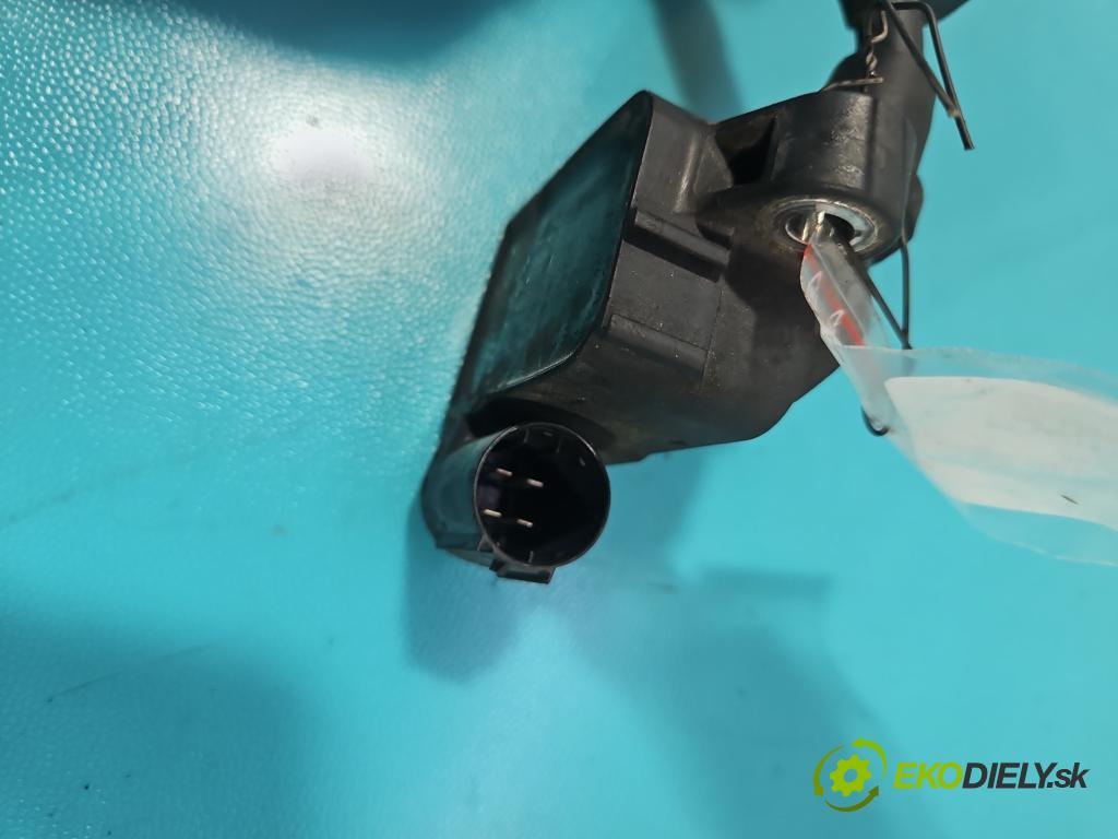 Mercedes GL II X166 2012-2015 4.7 V8 278928 340KM: automatic 250 kW 4663 cm3 5- cievka zapaľovacia A2769060260 (Zapaľovacia cievka)