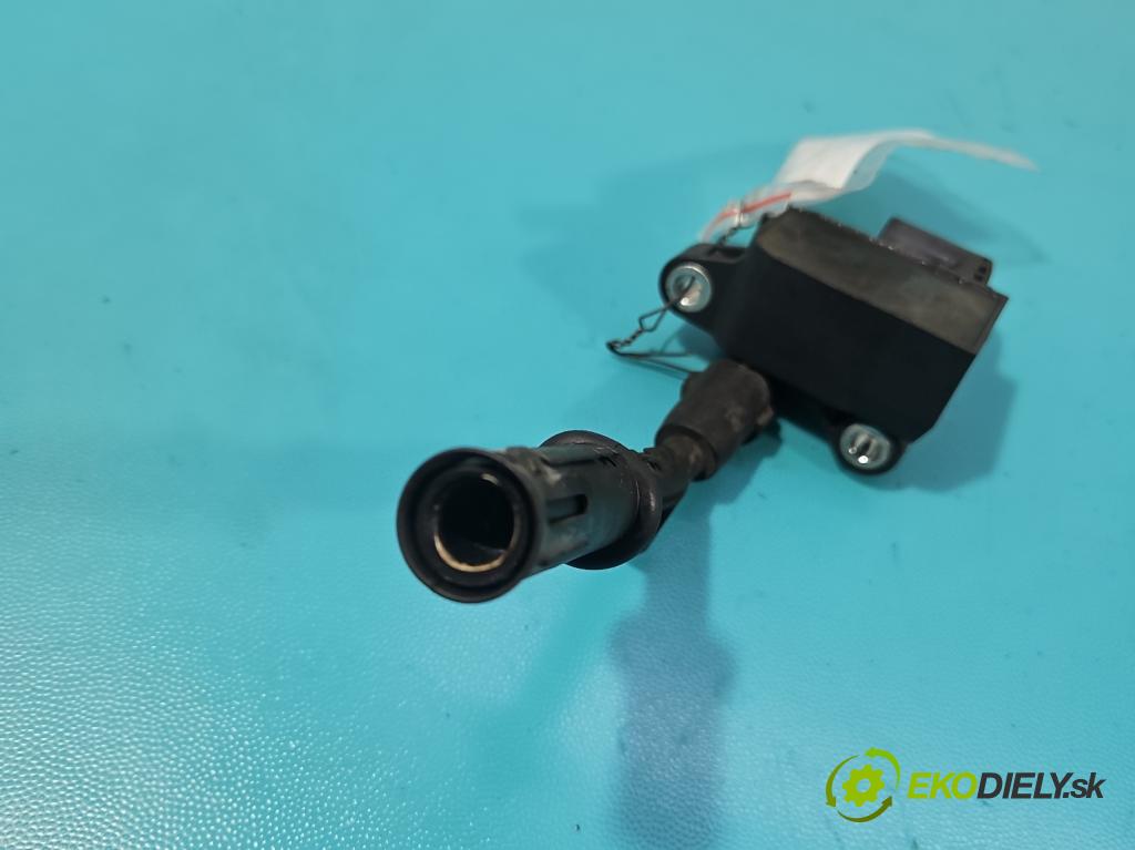 Mercedes GL II X166 2012-2015 4.7 V8 278928 340KM: automatic 250 kW 4663 cm3 5- cievka zapaľovacia A2769060260 (Zapaľovacia cievka)