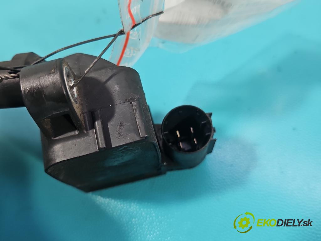 Mercedes GL II X166 2012-2015 4.7 V8 278928 340KM: automatic 250 kW 4663 cm3 5- cievka zapaľovacia A2769060260 (Zapaľovacia cievka)