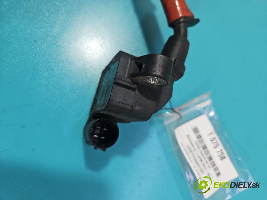 Mercedes GL II X166 2012-2015 4.7 V8 278928 340KM: automatic 250 kW 4663 cm3 5- cievka zapaľovacia A2769060260 (Zapaľovacia cievka)