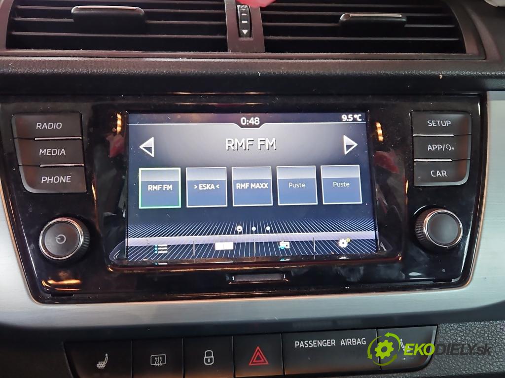 Skoda Fabia III 2014- 2021 1.0 TSI 95 hp manual 70 kW 999 cm3 5- Radio továrna: 6V0035871J