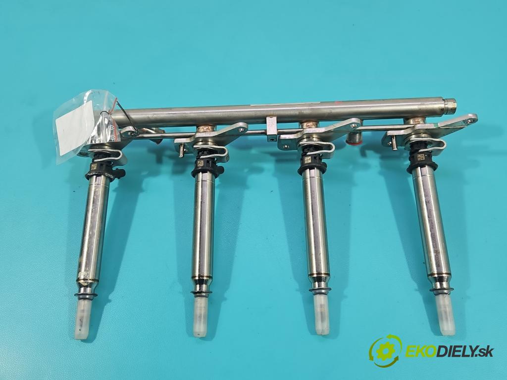 Mercedes GL II X166 2012-2015 4.7 V8 278928 340KM: automatic 250 kW 4663 cm3 5- vstrek 0261500065 (Vstrekovač paliva)