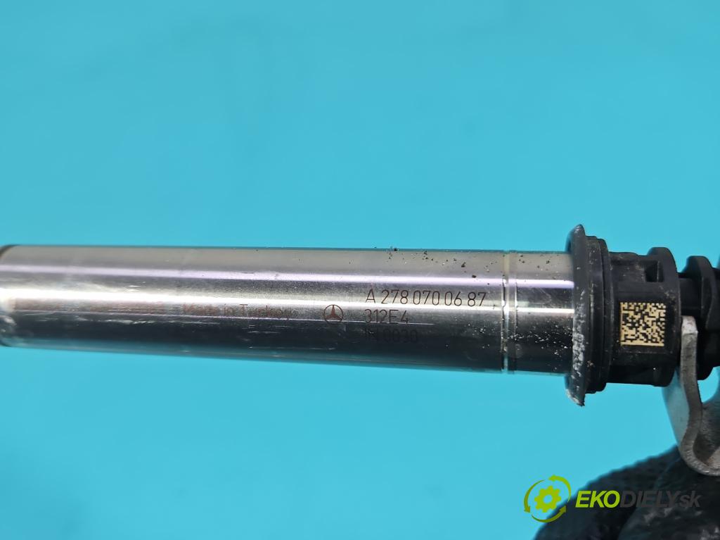 Mercedes GL II X166 2012-2015 4.7 V8 278928 340KM: automatic 250 kW 4663 cm3 5- vstrek 0261500065 (Vstrekovač paliva)