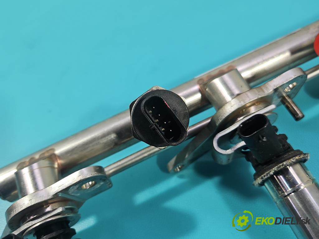 Mercedes GL II X166 2012-2015 4.7 V8 278928 340KM: automatic 250 kW 4663 cm3 5- vstrek 0261500065 (Vstrekovač paliva)