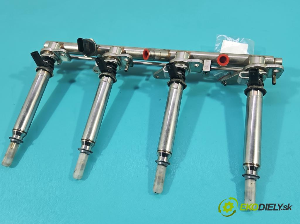 Mercedes GL II X166 2012-2015 4.7 V8 278928 340KM automatic 250 kW 4663 cm3 5- vstřikovač 0261500065 (Vstřikovač paliva)