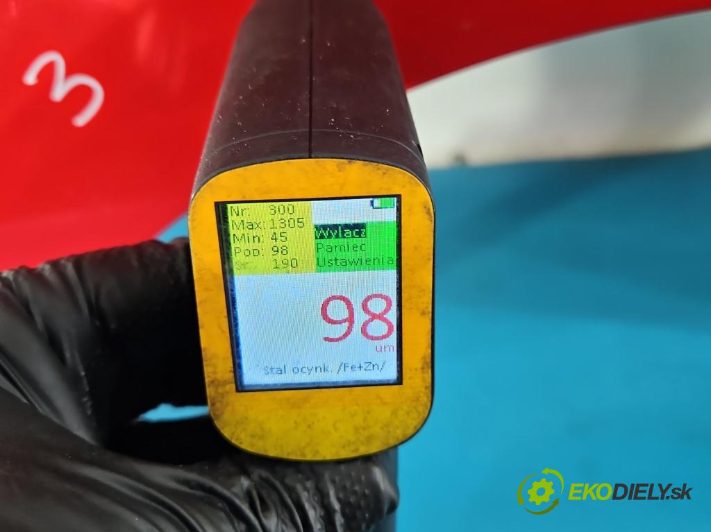 Skoda Fabia III 2014- 2021 1.0 TSI 95 HP manual 70 kW 999 cm3 5- blatník predné pravý  (Kľučka dverí ostatné)