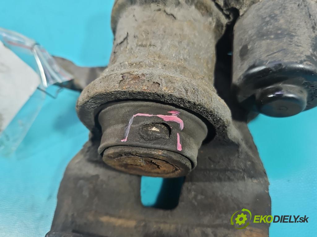 Lexus NX I 2014-2021 2.5 16V 155 HP automatic 114 kW 2494 cm3 5- brzdič zadné ľavý  (Kľučka dverí ostatné)