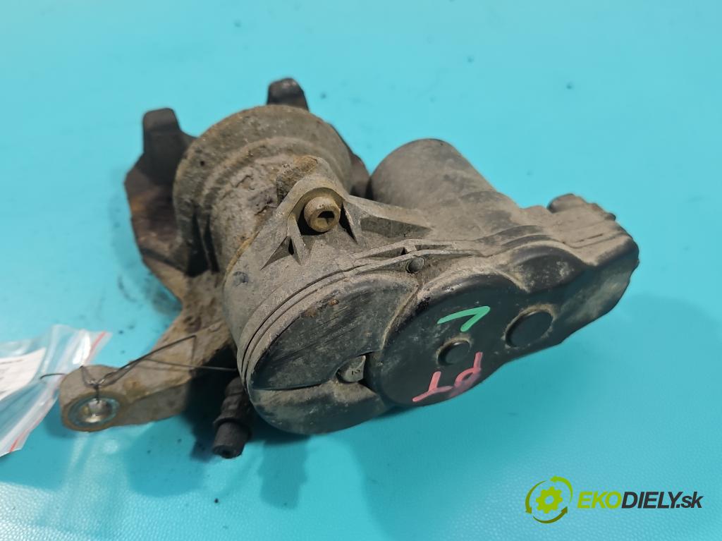 Lexus NX I 2014-2021 2.5 16V 155 HP automatic 114 kW 2494 cm3 5- brzdič zadné pravý  (Kľučka dverí ostatné)