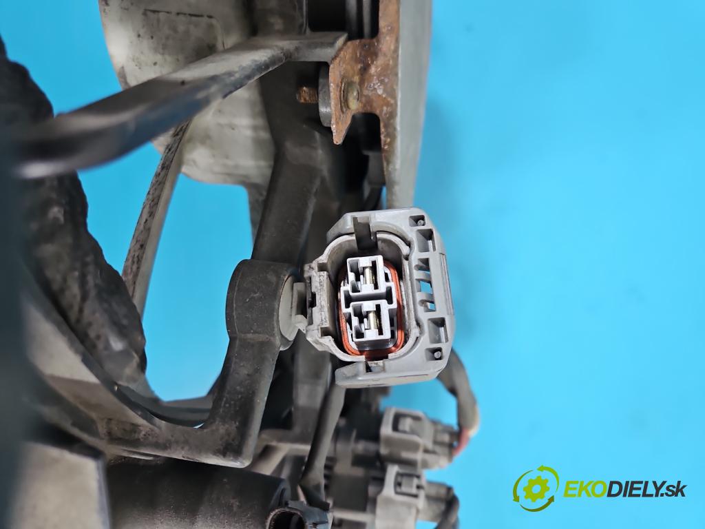 Lexus NX I 2014-2021 2.5 16V 155 hp automatic 114 kW 2494 cm3 5- ventilátor chladič 89257-30110