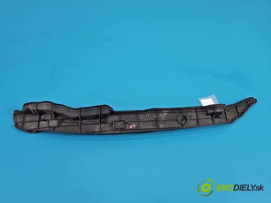 Lexus NX I 2014-2021 2.5 16V 155 HP automatic 114 kW 2494 cm3 5- kryt plast 53828-78010