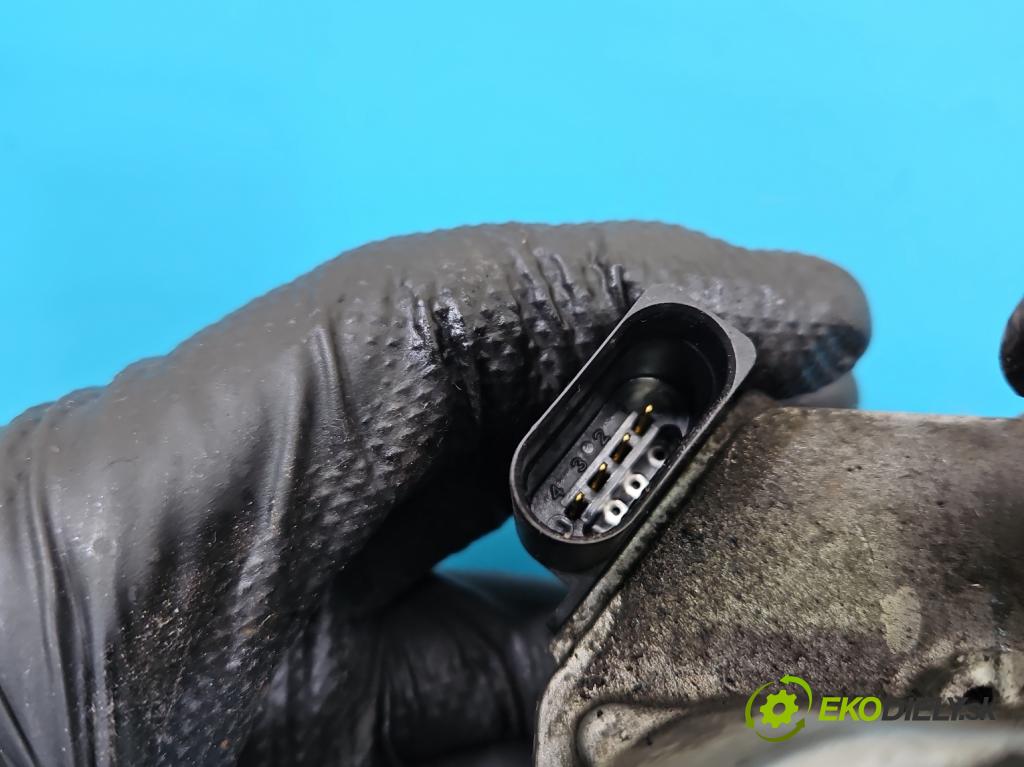 Vw Golf V 2003-2009 1.9 tdi 105 HP manual 77 kW 1896 cm3 5- klapka 03G128063C (Škrtiaca klapka)