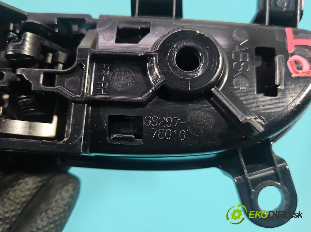 Lexus NX I 2014-2021 2.5 16V 155 hp automatic 114 kW 2494 cm3 5- klika uvnitř: zadní pravé 69270-78020 (Klika dveří ostatní)