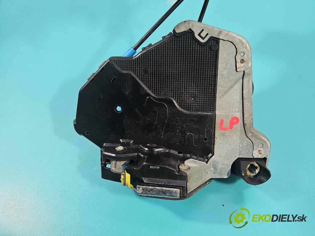 Lexus NX I 2014-2021 2.5 16V 155 HP automatic 114 kW 2494 cm3 5- zámok predné ľavý