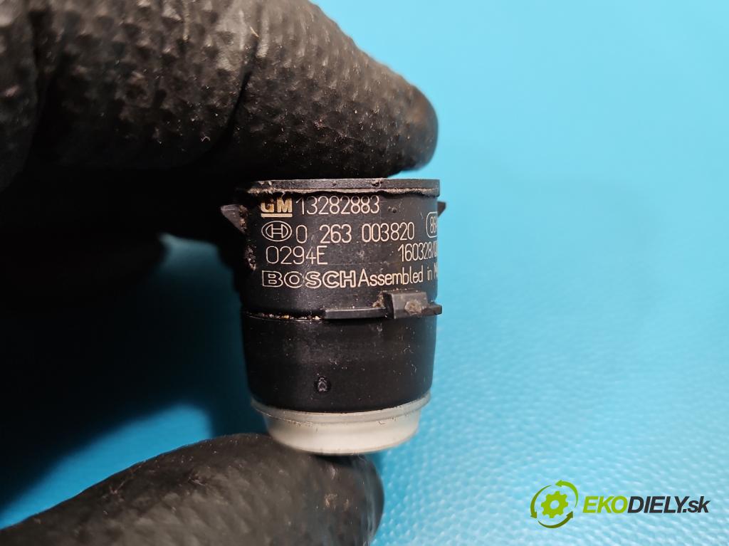 Opel Insignia A 2008-2017 2.0 cdti B20DTH: 170 HP automatic 125 kW 1956 cm3 5- snímač parkovaní: 13282883