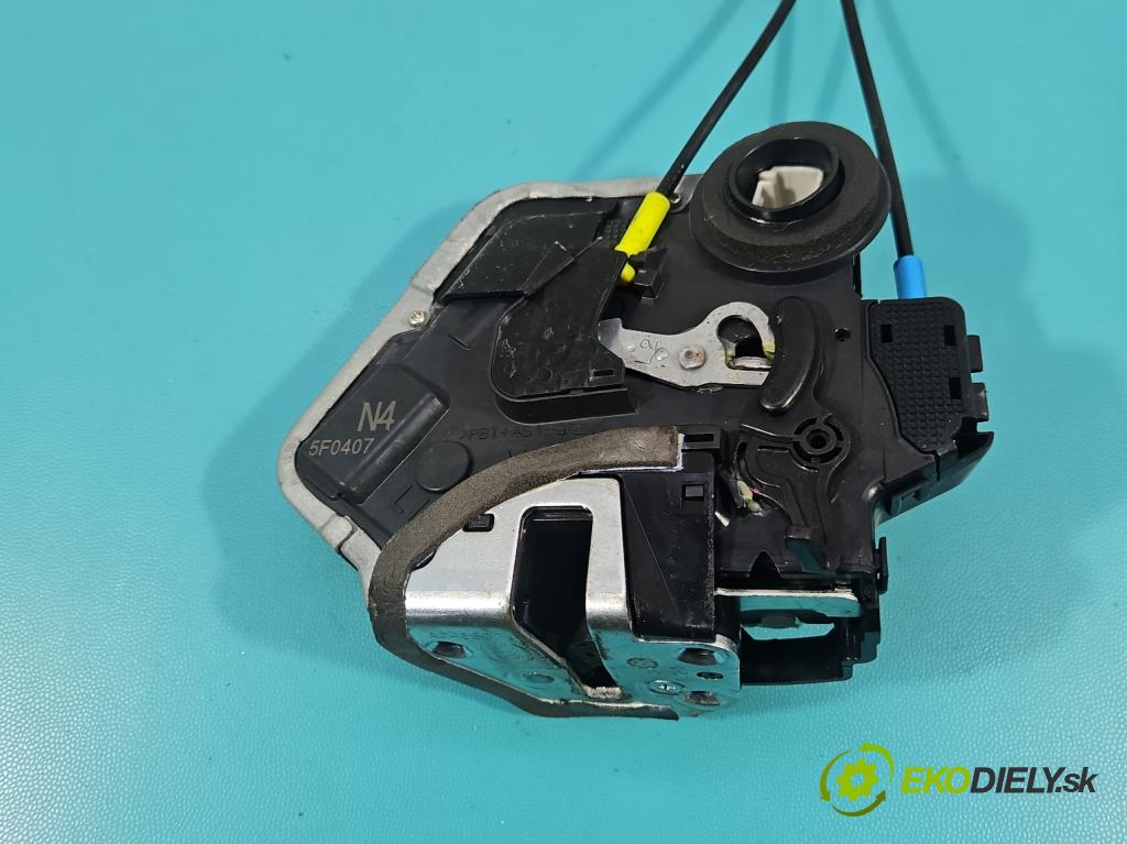 Lexus NX I 2014-2021 2.5 16V 155 HP automatic 114 kW 2494 cm3 5- zámok zadné ľavý