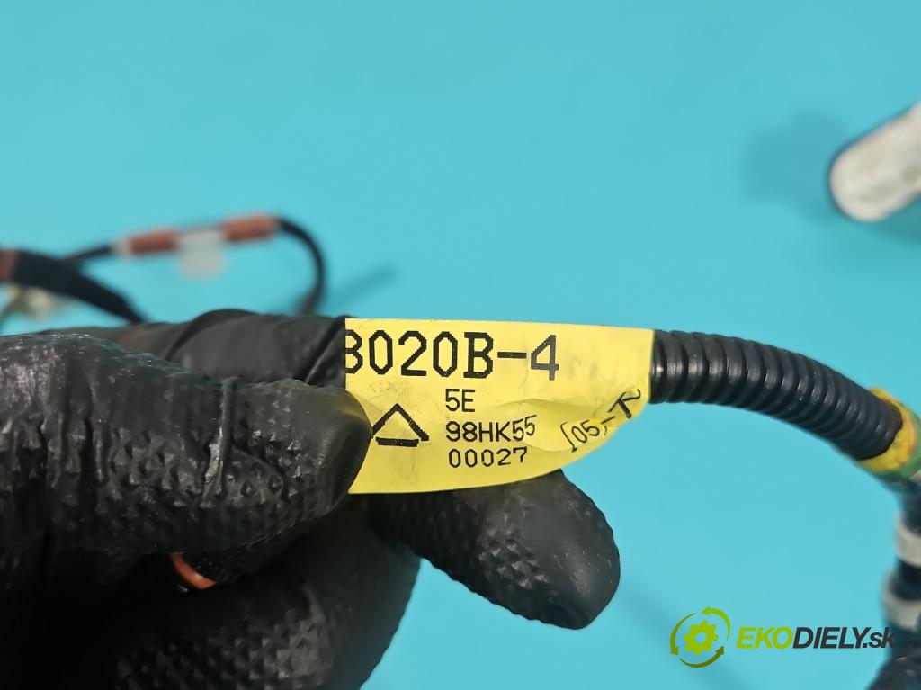 Lexus NX I 2014-2021 2.5 16V 155 hp automatic 114 kW 2494 cm3 5- Balíček: dveře zadní vlevo 82154-78020B